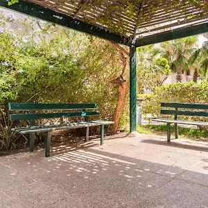  Appartement Chaleureux Et Calme, Parking, Jardin